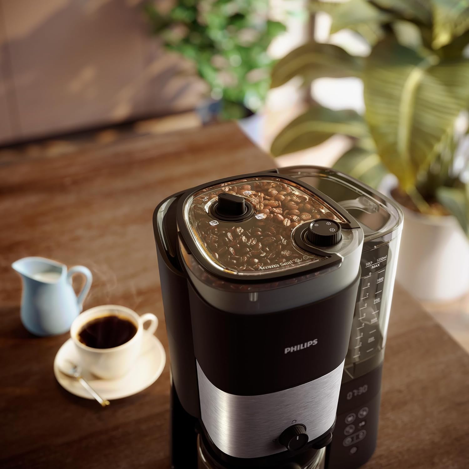 Philips All-in-1 Brew Coffee Maker - Drip coffee maker with built-in grinder, Permanent filter, Duo bean container - HD7900/50