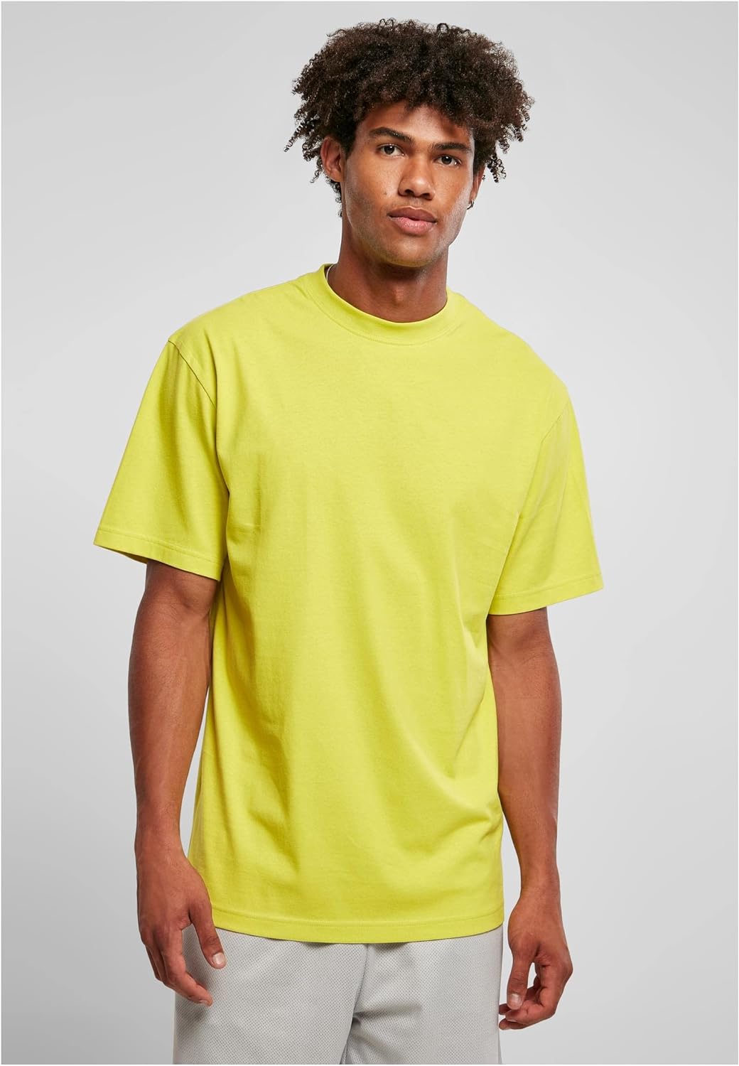 Urban Classics Mens Tall Tee Oversized T-Shirt Oversized Short Sleeves T-Shirt with Dropped Shoulders, 100% Jersey Cotton (pack of 1)