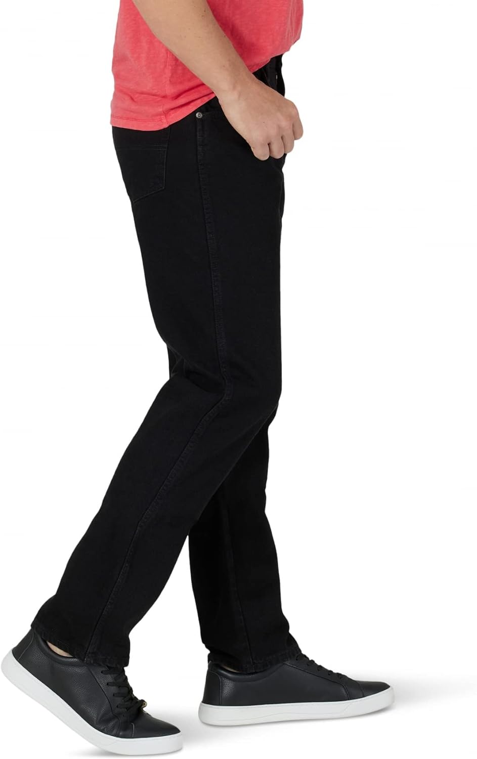 Wrangler Men's Classic 5-Pocket Regular Fit Cotton Jean