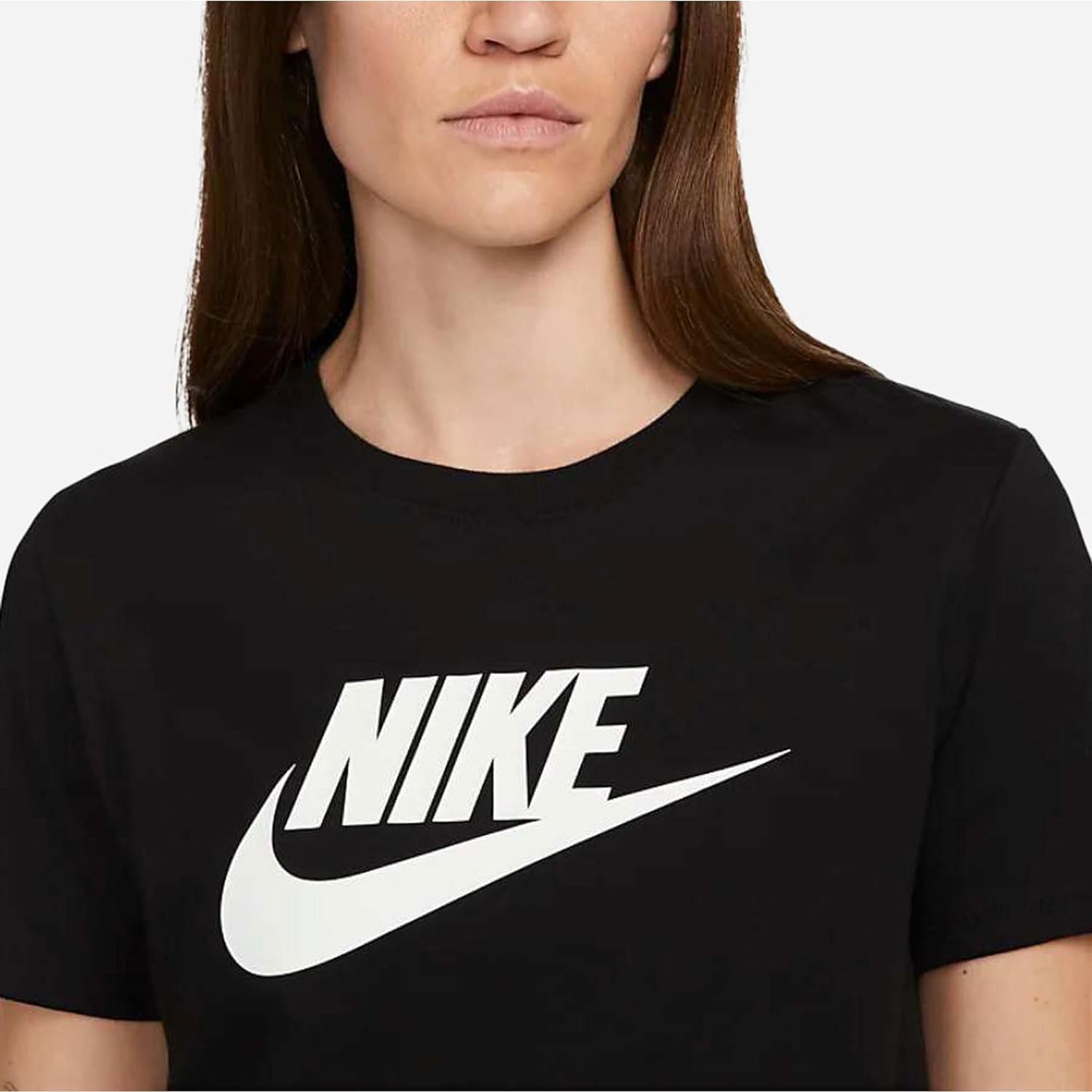 Nike Women's Essntl Icon Futura T-Shirt (pack of 1)