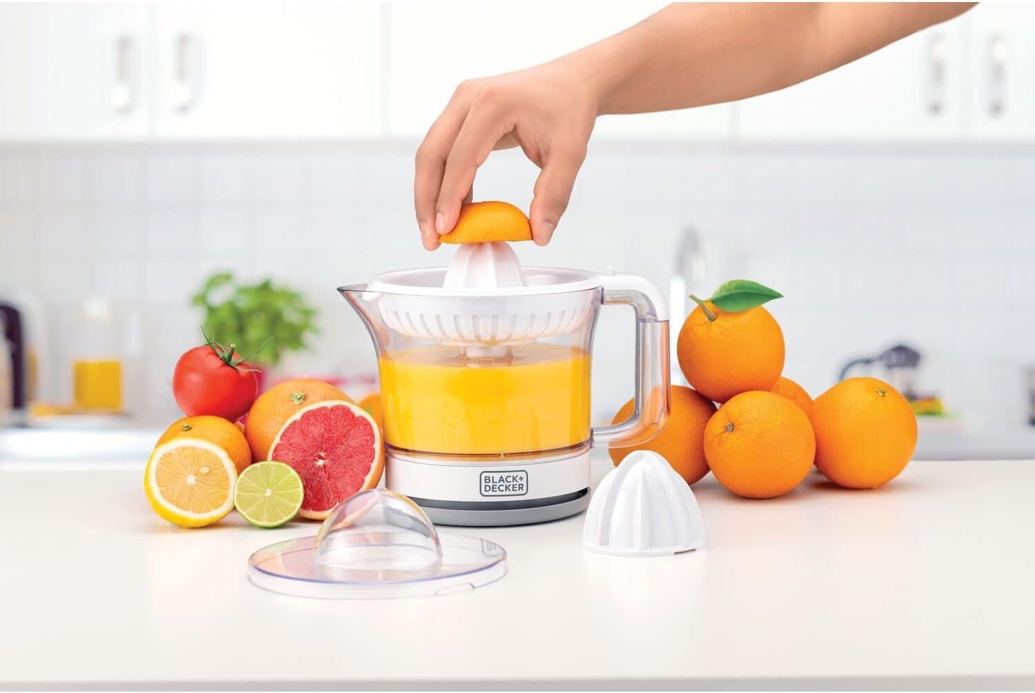 BLACK+DECKER Citrus juicer 600 ML CJ675-B5 2 Years Warranty