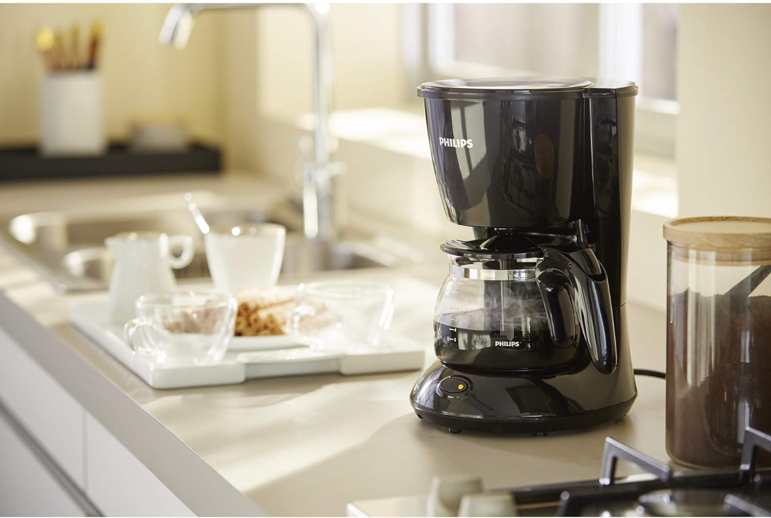 PHILIPS Coffee Maker 0.6 Litre Glass Jug for up to 7 cups - Automatic shut-off after 30 min - No Filter Included - ‎HD7432/20